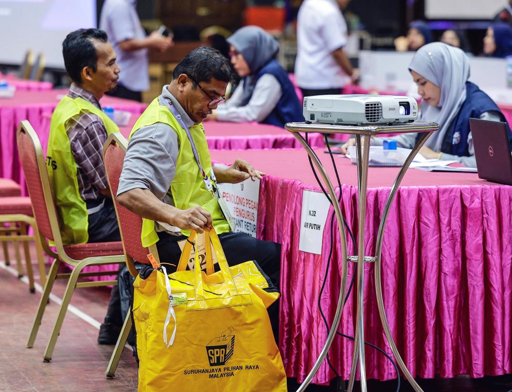 Kemaman by-election: Voting ends, vote-tallying process begins Kemaman by-election: Voting ends, vote-tallying process begins