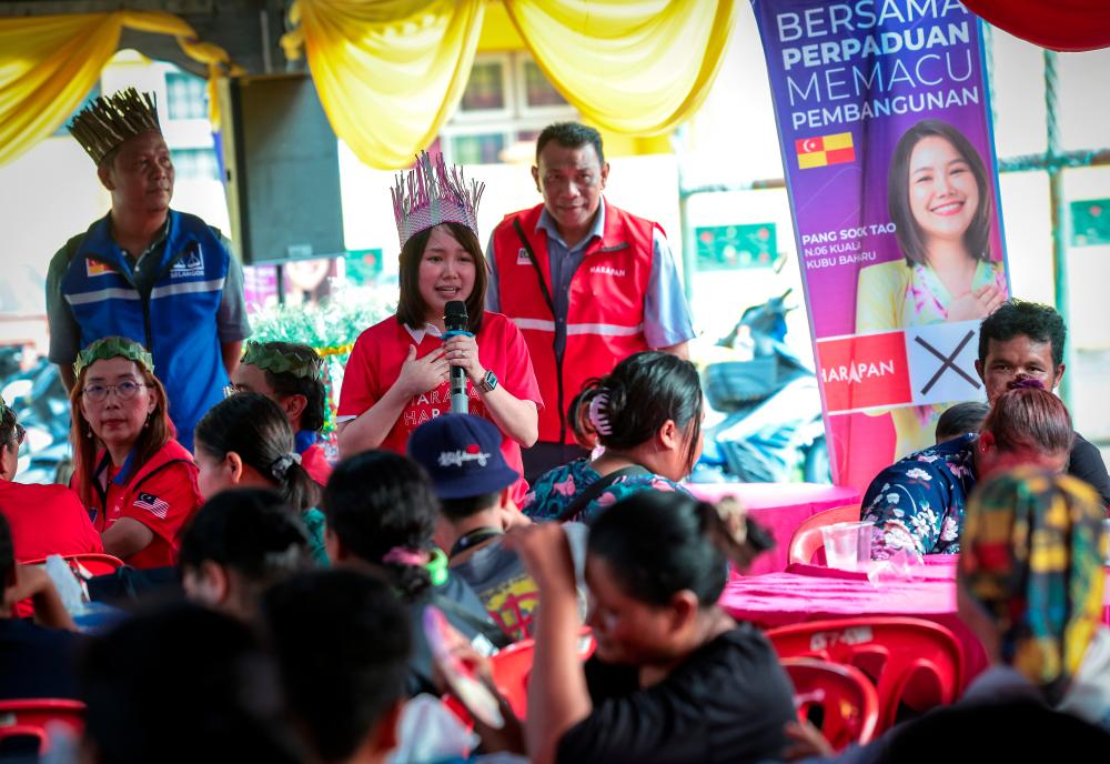 Kemarau: KADA anggar 40,000 tan metrik hasil padi terjejas Kemarau: KADA anggar 40,000 tan metrik hasil padi terjejas