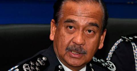 Kertas siasatan ahli politik dikaitkan dengan sindiket pemerdagangan manusia telah lengkap - KPN Kertas siasatan ahli politik dikaitkan dengan sindiket pemerdagangan manusia telah lengkap - KPN
