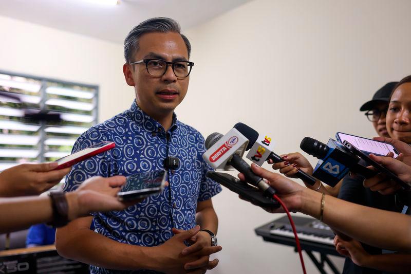 Ketua jabatan di bawah Kementerian Komunikasi perlu elak rasuah, ketirisan - Fahmi Ketua jabatan di bawah Kementerian Komunikasi perlu elak rasuah, ketirisan - Fahmi