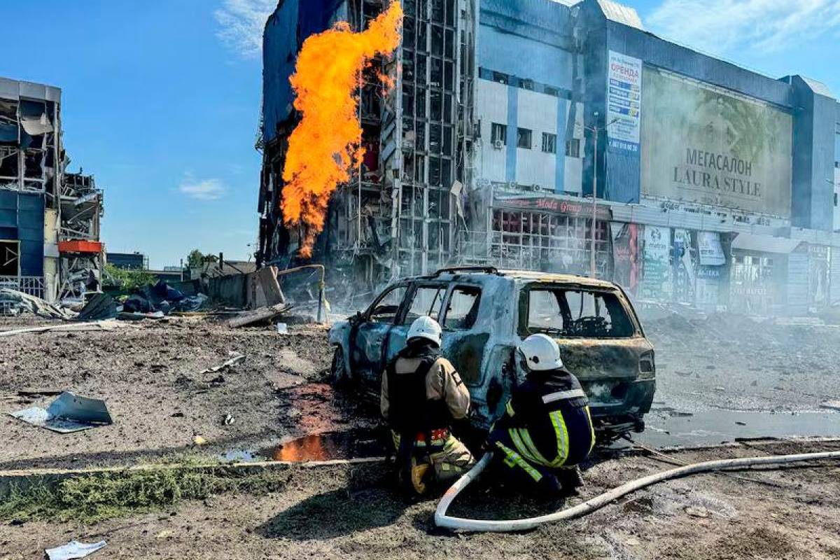 Kharkiv struck by missiles after Ukraine launches mass drone attack on Russia Kharkiv struck by missiles after Ukraine launches mass drone attack on Russia