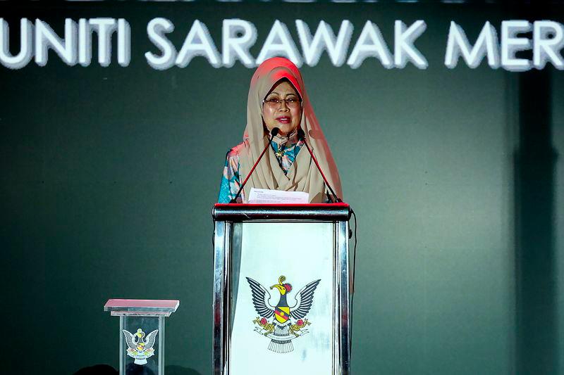 King, Queen extend birthday greetings to Wan Junaidi King, Queen extend birthday greetings to Wan Junaidi