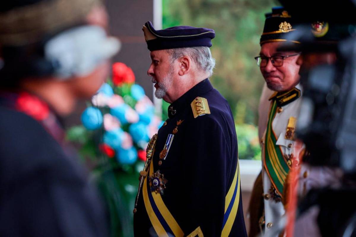 King happy with country’s economic, trade performance