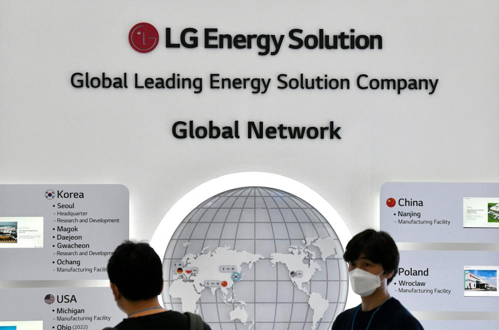 LGES to supply Toyota with batteries, invest US$3b in US plant