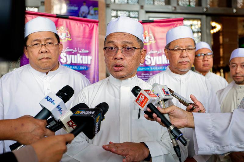 Labelling Madani approach ‘Madani Jahiliah’ excessive, disappointing - Mohd Na’im Labelling Madani approach ‘Madani Jahiliah’ excessive, disappointing - Mohd Na’im