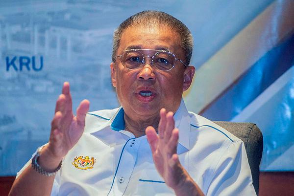 Labuan MP denies intimidated into supporting Anwar Labuan MP denies intimidated into supporting Anwar