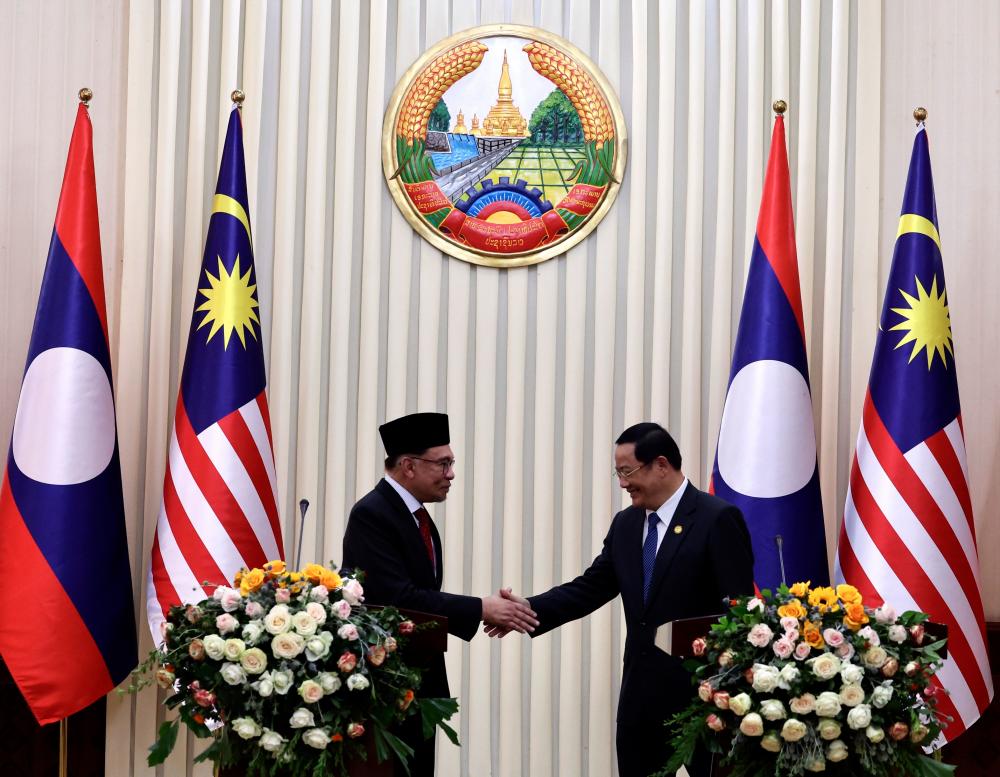 Laos, Malaysia vow to further strengthen ties