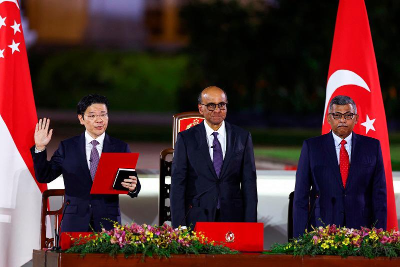 Lawrence Wong angkat sumpah sebagai Perdana Menteri Keempat Singapura Lawrence Wong angkat sumpah sebagai Perdana Menteri Keempat Singapura