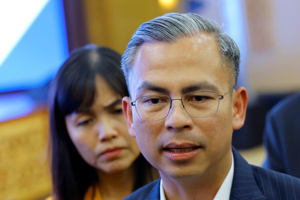 Less than four % left to achieve 5g network coverage target - Fahmi Less than four % left to achieve 5g network coverage target - Fahmi