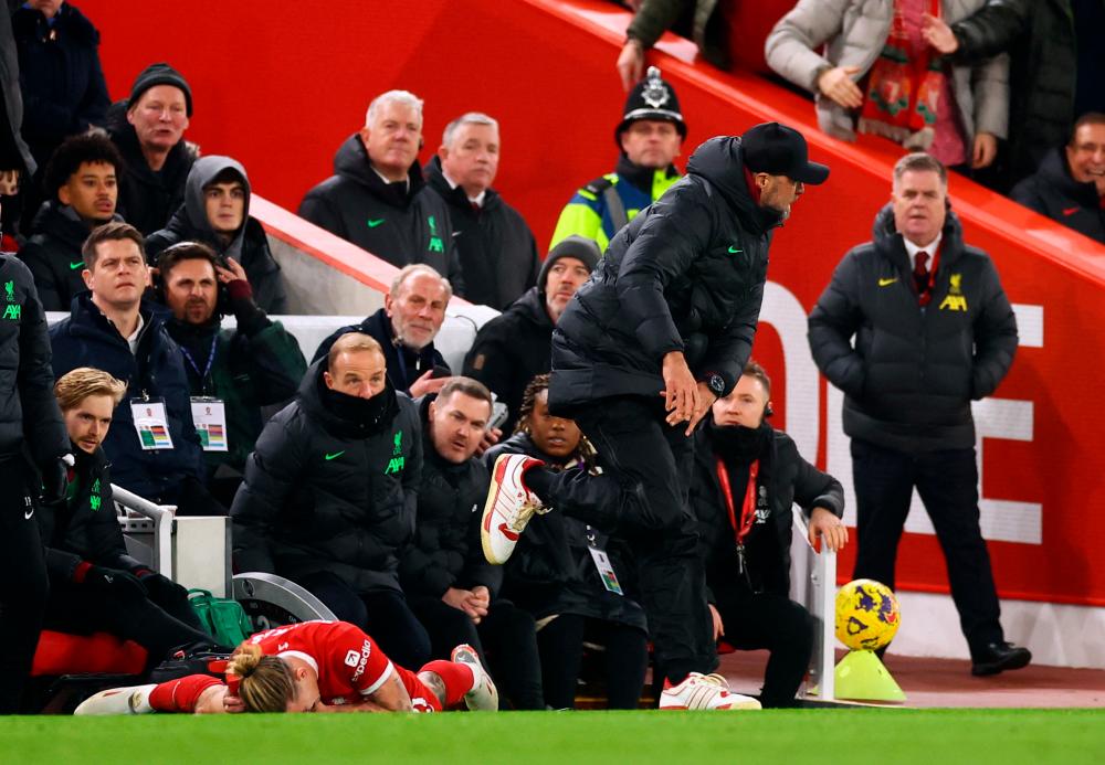 Liverpool’s draw with Arsenal marred by Tsimikas injury: Klopp Liverpool’s draw with Arsenal marred by Tsimikas injury: Klopp