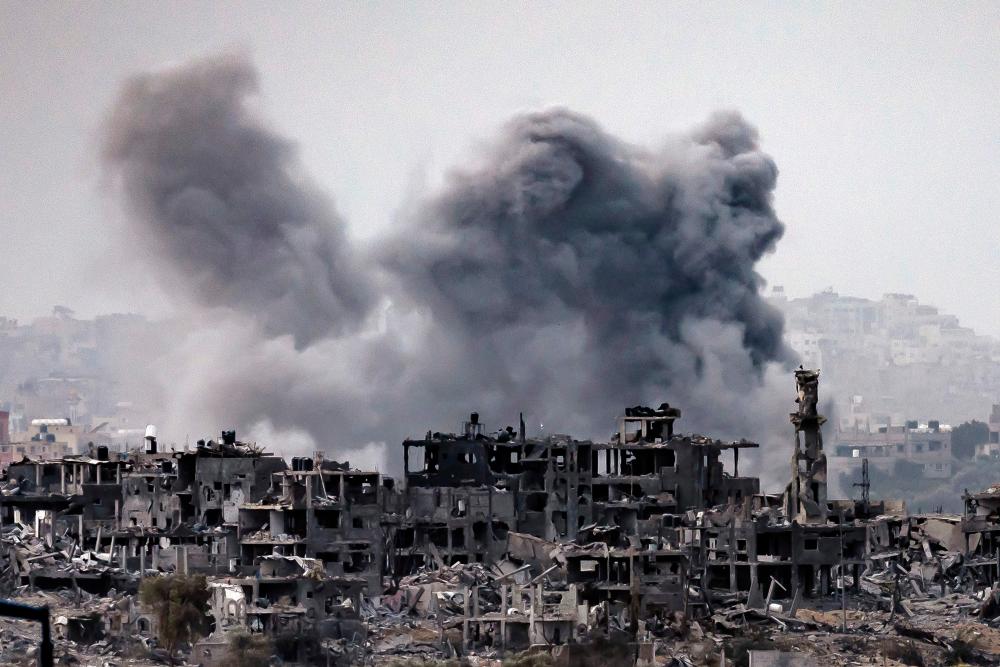 Local Govt: Gazans face ‘death sentence’ as communications remain cut