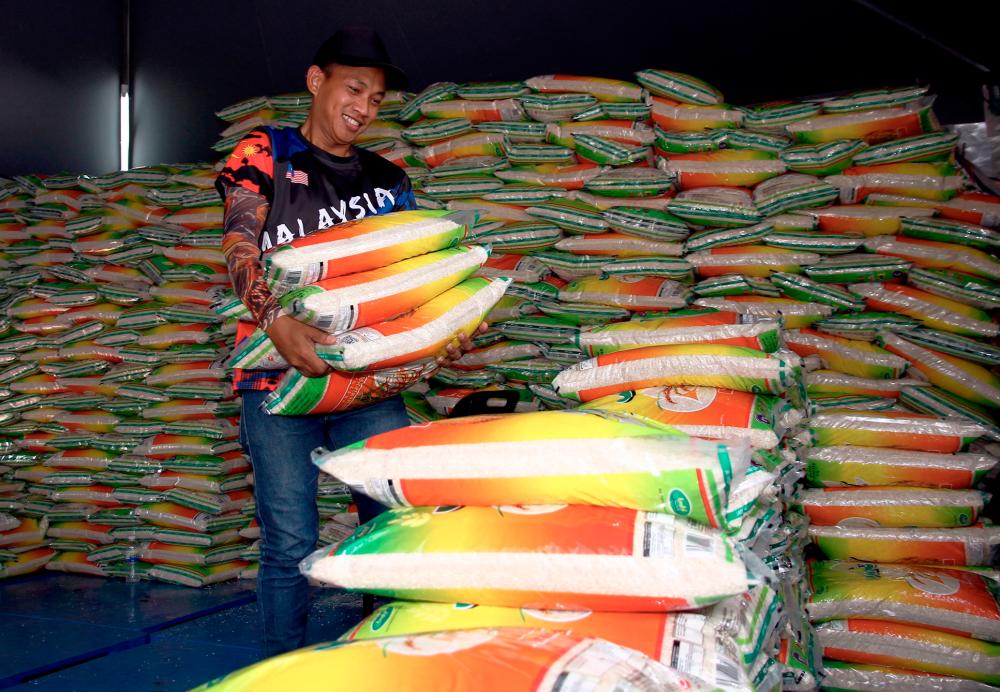 Local rice main draw at 2023 HPPNK AGRO Madani sale