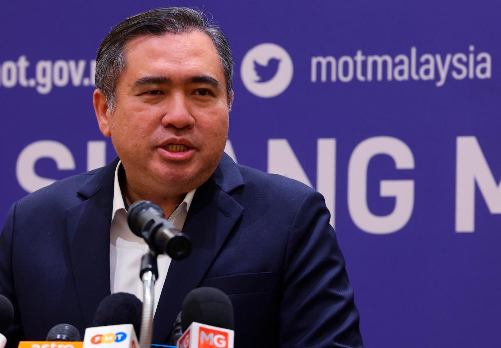 Loke: Enhance port competitiveness, productivity instead of worrying about Thai land bridge Loke: Enhance port competitiveness, productivity instead of worrying about Thai land bridge