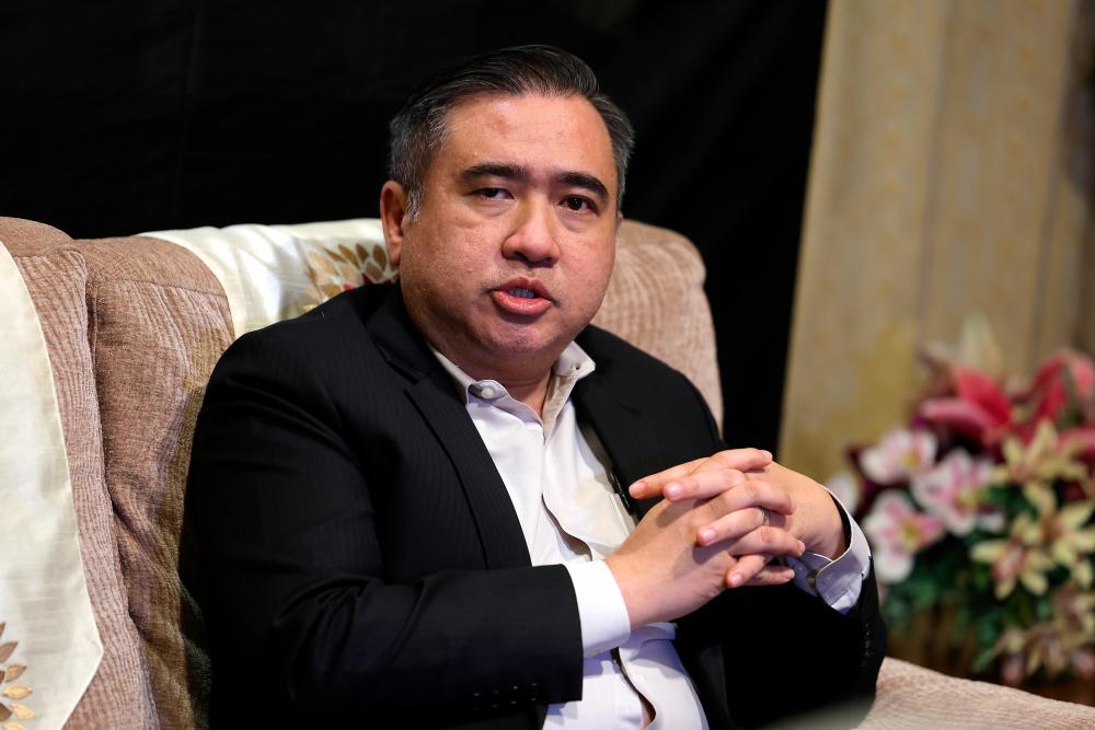 Loke: Syarikat penerbangan boleh kenakan levi karbon mulai April Loke: Syarikat penerbangan boleh kenakan levi karbon mulai April