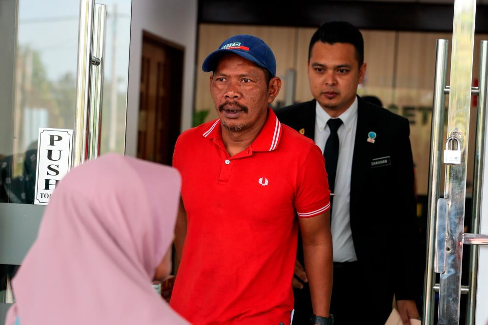 Lorry driver fined RM10,000 for transporting goats without permission Lorry driver fined RM10,000 for transporting goats without permission