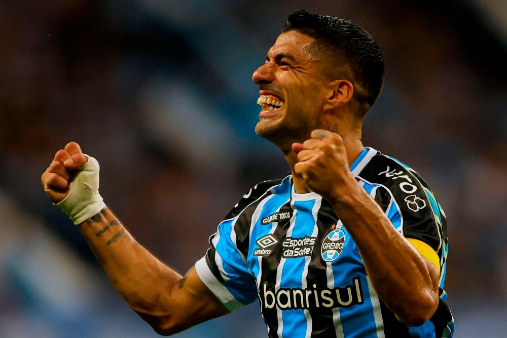Luis Suarez joins Inter Miami from Gremio for 2024 MLS season Luis Suarez joins Inter Miami from Gremio for 2024 MLS season