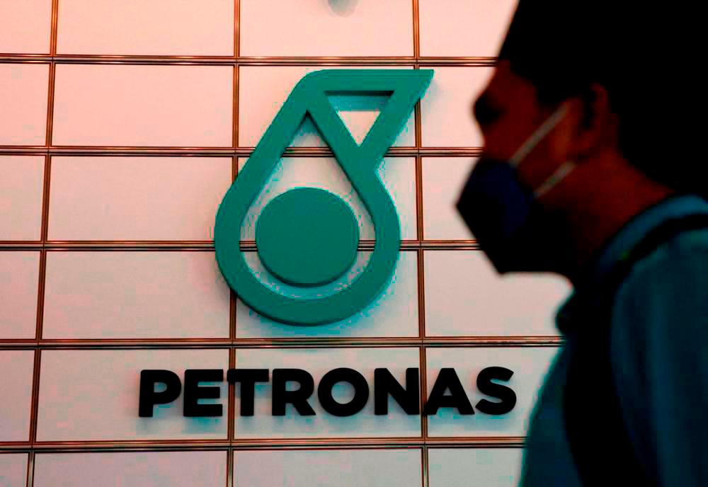 MACC investigates award of RM399m project by Petronas to Q&amp;G company
