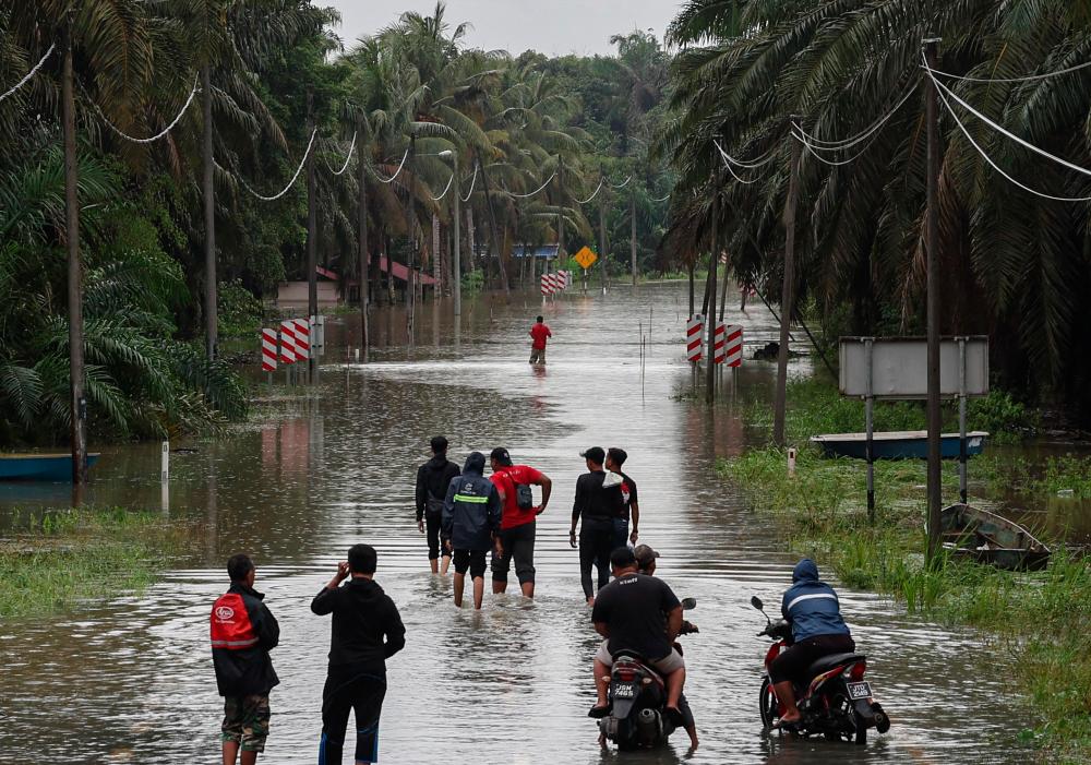 MB: Johor residents urged to be on alert, stay safe MB: Johor residents urged to be on alert, stay safe