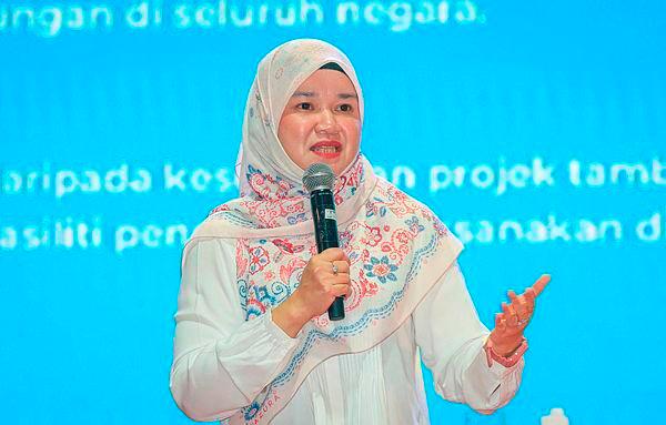 MOE to focus on strengthening existing policies next year - Fadhlina MOE to focus on strengthening existing policies next year - Fadhlina