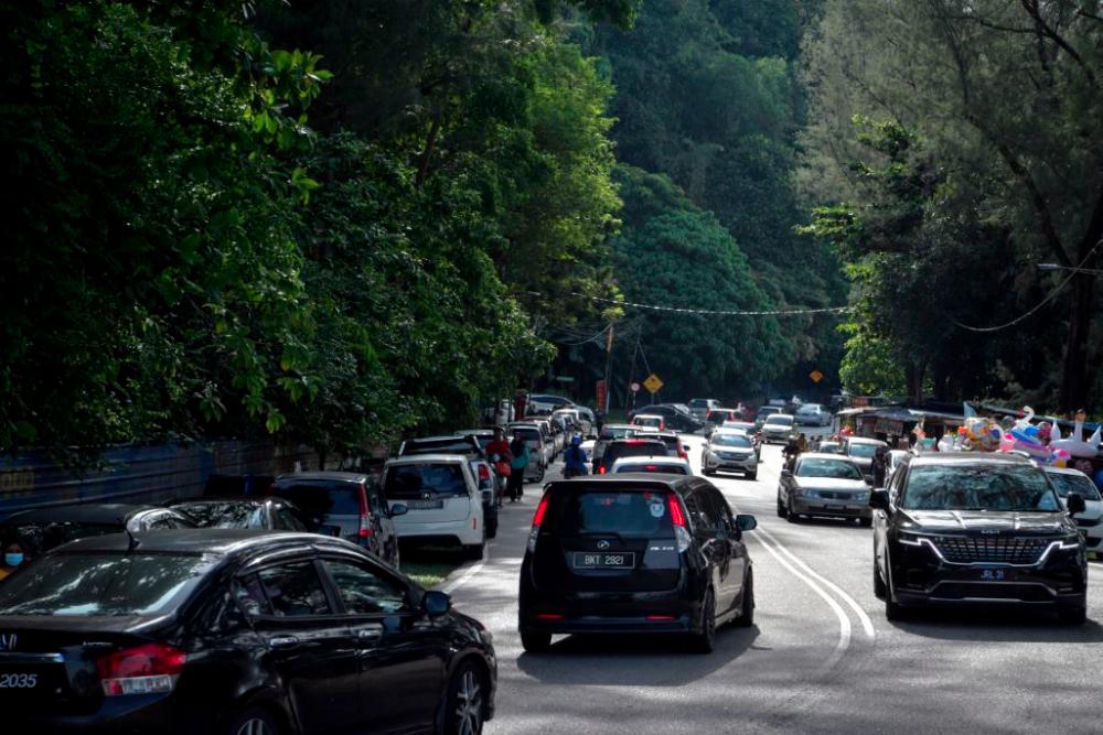 MRT Corp responds to residents’ concerns over road safety at Batu 3 intersection MRT Corp responds to residents’ concerns over road safety at Batu 3 intersection