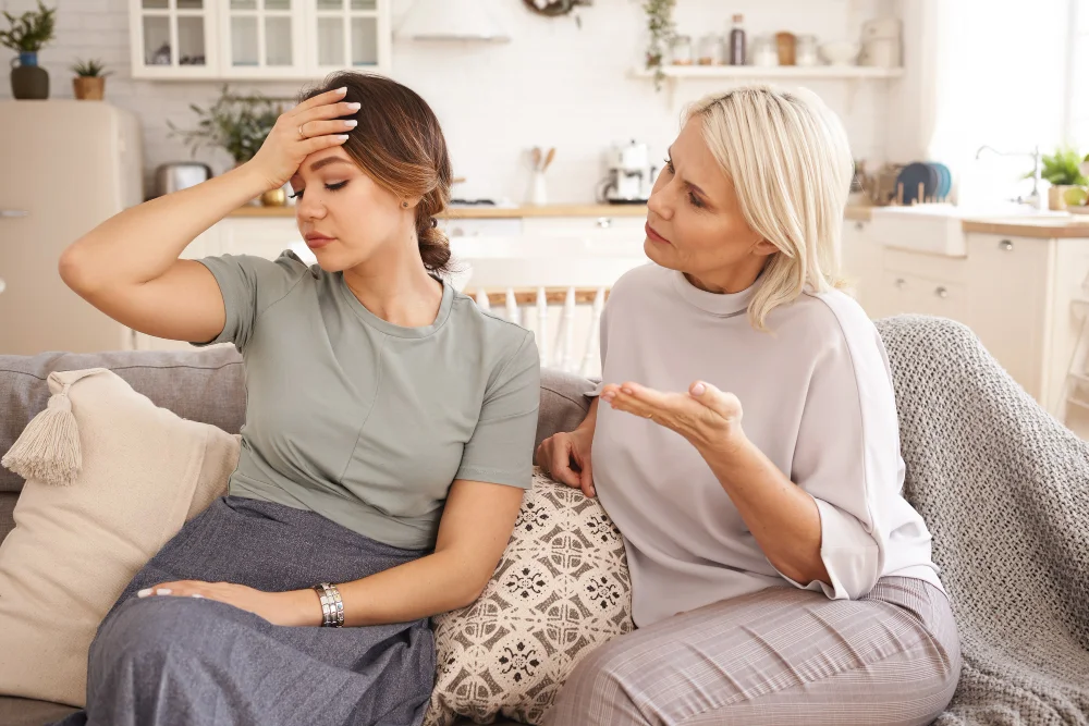 M_sian_daughter_pressured_by_mum_to_chip_in_RM1_000_for_sibling_s_wedding M'sian daughter pressured by mum to chip in RM1,000 for sibling's wedding