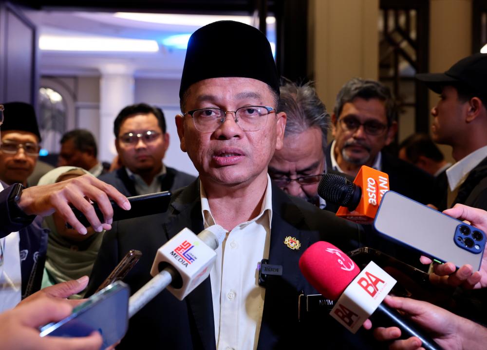 Make sure the people’s voices are heard in Parliament: Ahmad Zahid Make sure the people’s voices are heard in Parliament: Ahmad Zahid