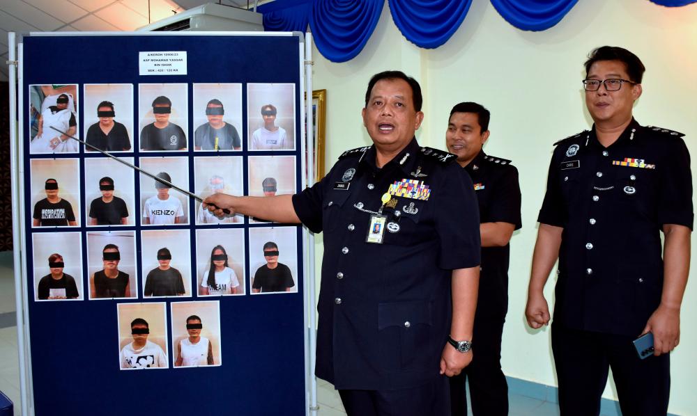 Malacca police bust syndicate offering bogus jobs to Britons