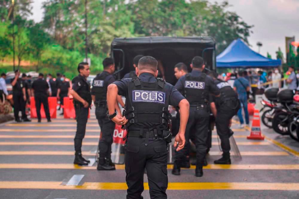 Malacca police to send 589 personnel to states holding polls Malacca police to send 589 personnel to states holding polls