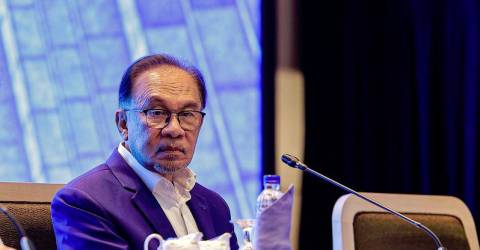 Malaysia, China telah bina asas kukuh bagi tingkatkan kerjasama, pacu ekonomi ke tahap lebih baik - PM Anwar Malaysia, China telah bina asas kukuh bagi tingkatkan kerjasama, pacu ekonomi ke tahap lebih baik - PM Anwar