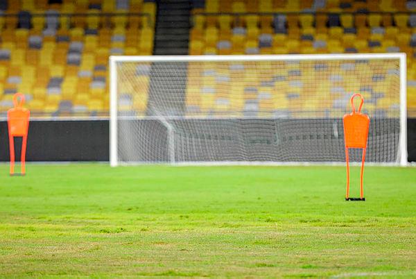 Malaysia Cup: TMJ inspects pitch at Bukit Jalil National Stadium 