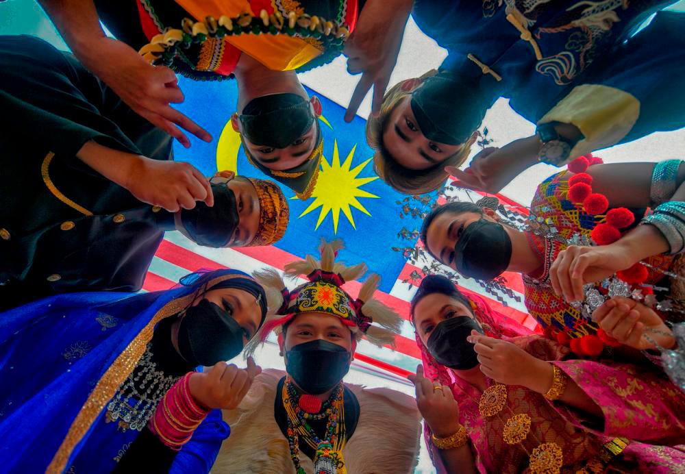 Malaysia Day: Strengthen bonds of brotherhood, racial unity - DPM