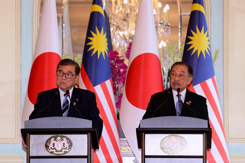 Malaysia, Japan to boost educational collaboration under new strategic partnership Malaysia, Japan to boost educational collaboration under new strategic partnership