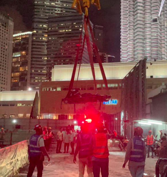 Man dies in tower crane at constrction site in Persiaran KLCC Man dies in tower crane at constrction site in Persiaran KLCC