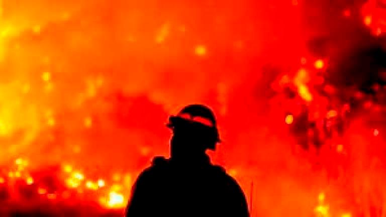Man suffers burns in fire that razed 13 houses in Tanjung Dawai