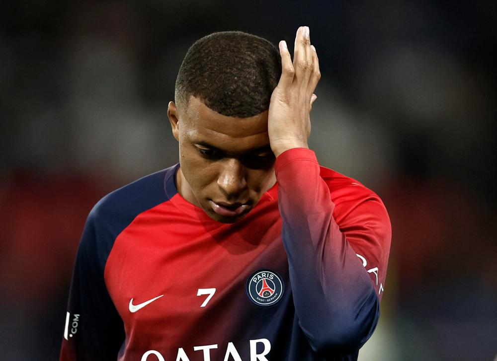 Mbappe comes off hurt as PSG demolish Marseille Mbappe comes off hurt as PSG demolish Marseille
