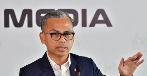 Media practitioners using postpaid, prepaid plans to receive rebate in conjunction with National Month Media practitioners using postpaid, prepaid plans to receive rebate in conjunction with National Month