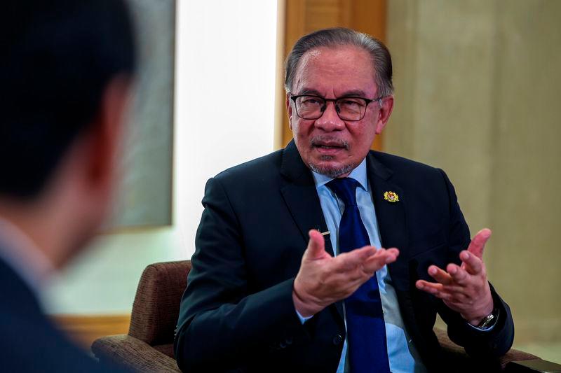 Meeting with Hamas was to secure peaceful resolution - PM Anwar Meeting with Hamas was to secure peaceful resolution - PM Anwar
