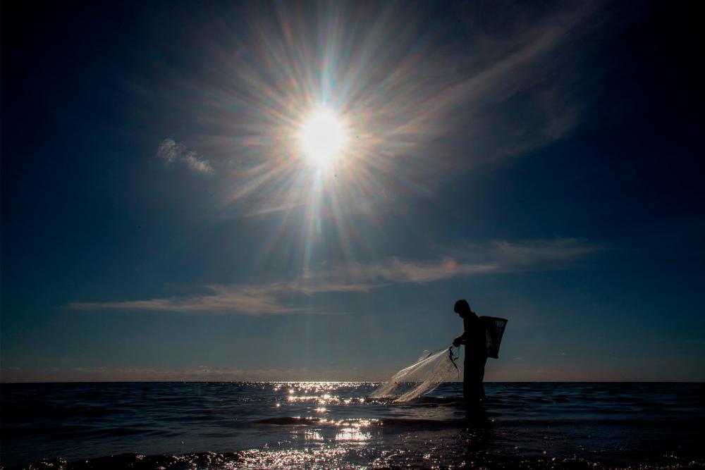 MetMalaysia: Five areas record level one hot weather status MetMalaysia: Five areas record level one hot weather status