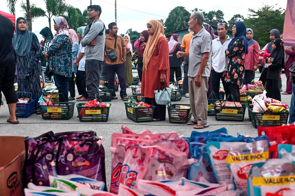 Mobile Rahmah Sales a boon to rural communities Mobile Rahmah Sales a boon to rural communities