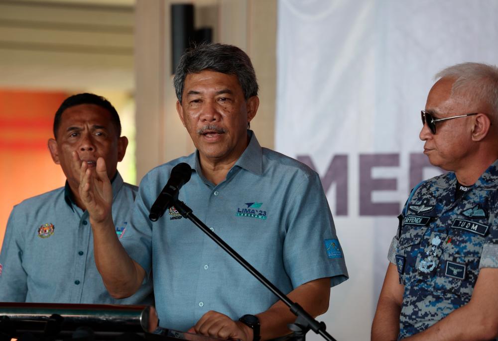 Mohamad: Malaysia committed to enhancing defence industry capabilities