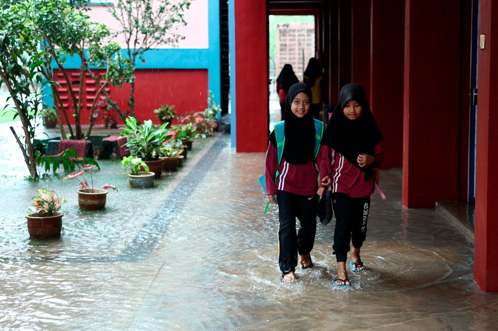 Monsoon: Kelantan latest to be hit by floods, two relief centres opened in Pasir Puteh