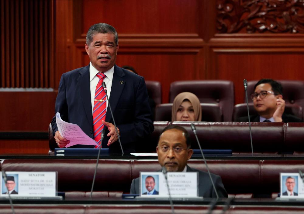 More Malaysians need to venture into tuna fishing industry: Mohamad