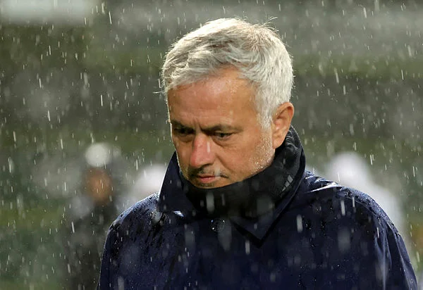 Mourinho's Madrid return marred by ban and racism storm