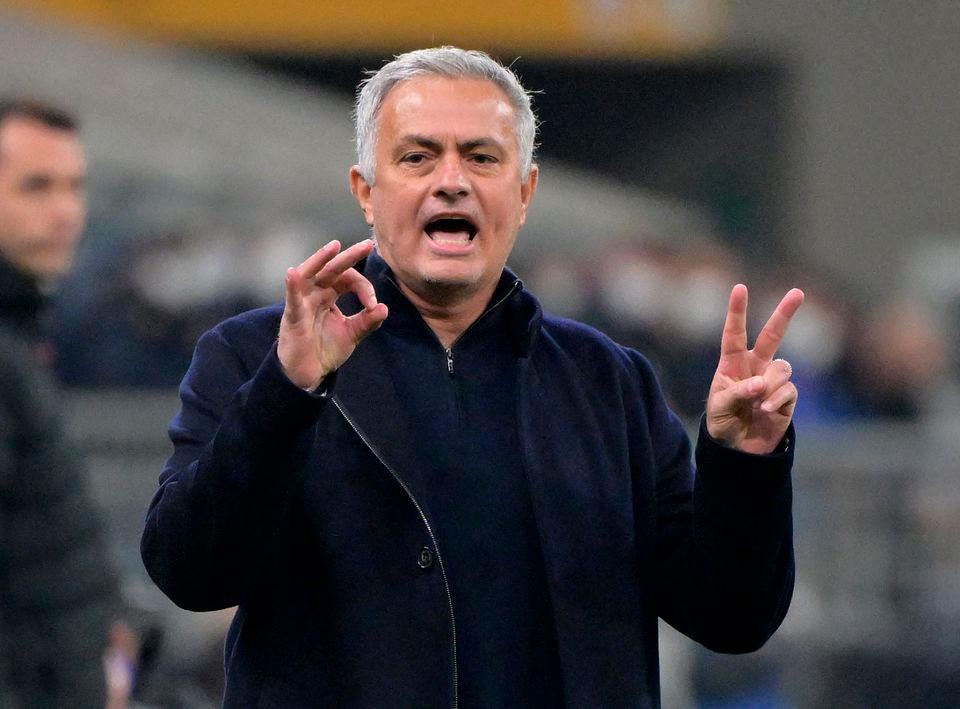 Mourinho’s two-match ban suspended, in dugout for Juve clash