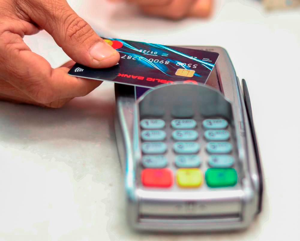 M’sian man racks up RM27k credit card debt after covering costs in relationship, fears disclosing to partner M’sian man racks up RM27k credit card debt after covering costs in relationship, fears disclosing to partner