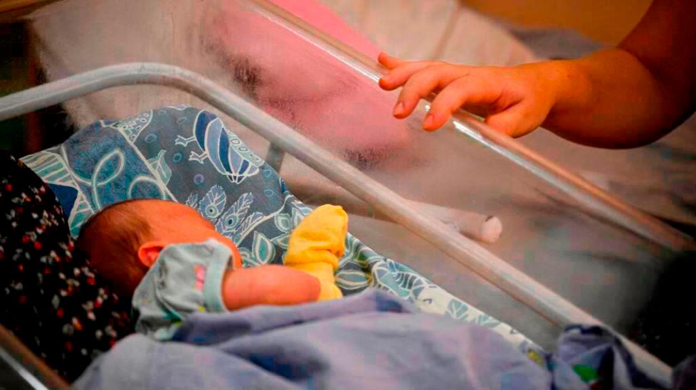M’sian says she’s “most grateful” for government hospitals after delivering her baby