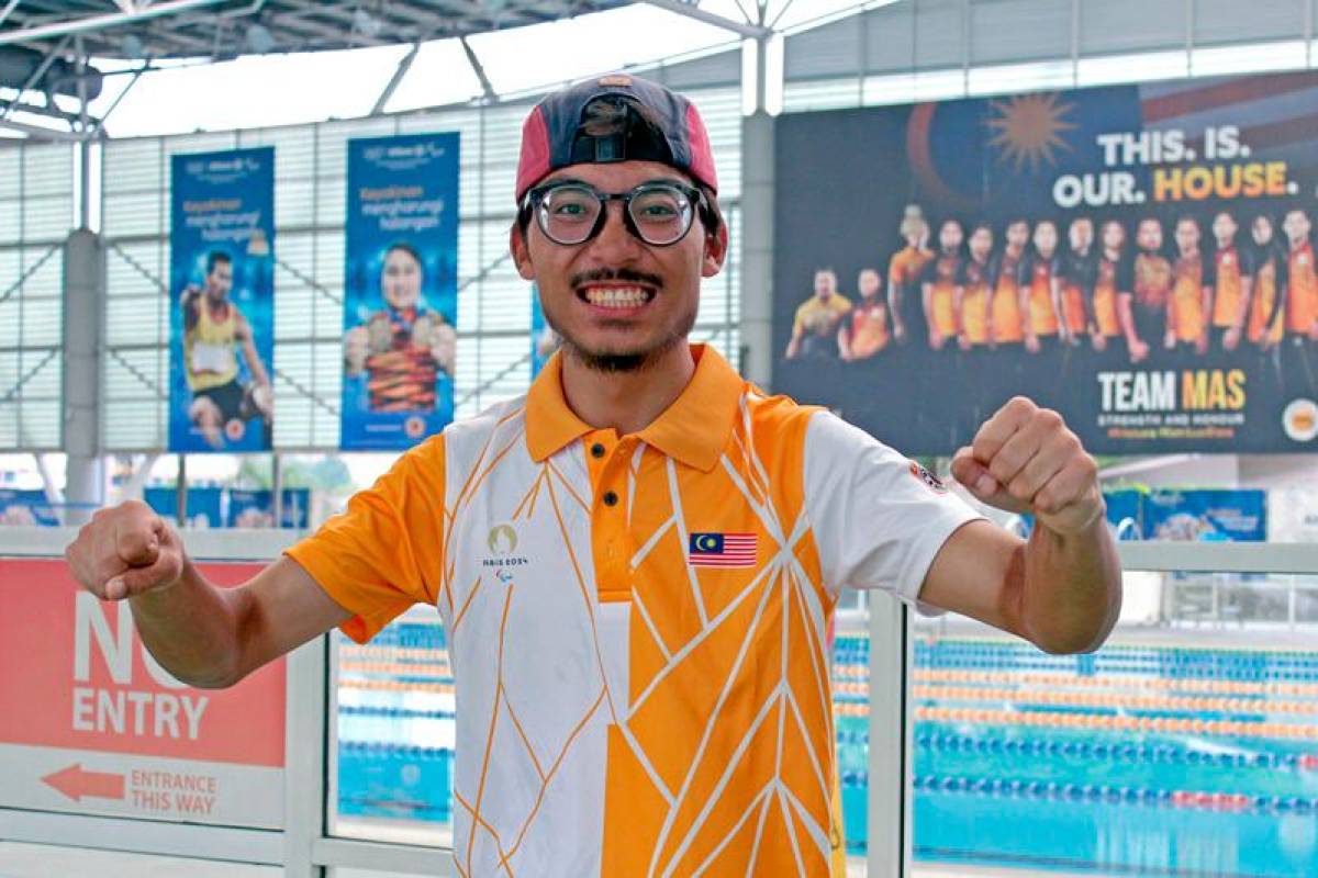 Muhammad Adi Raimie meets KPI by being in top 20 cyclists in 2024 Paralympics road race