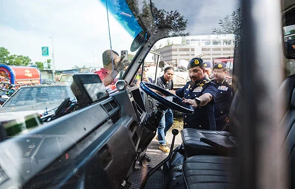 JPJ targets employers in crackdown on illegal foreign commercial drivers