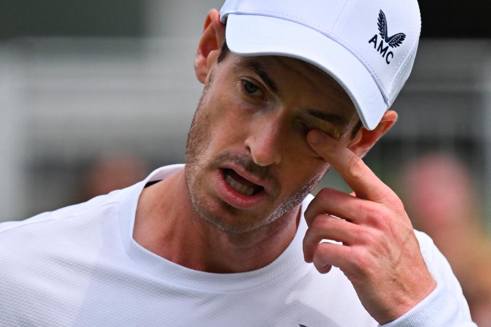 Murray slams Wimbledon 'disaster' after poster snub of female stars Murray slams Wimbledon 'disaster' after poster snub of female stars
