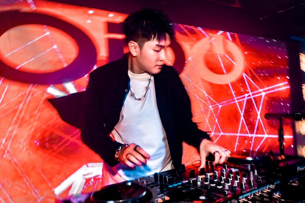 Music to our ears: Interview with DJ Dodo and DJ Mia Music to our ears: Interview with DJ Dodo and DJ Mia